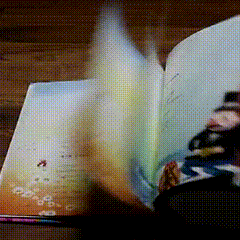 ʫ�����ͯ�ꡪ������д�����ӵ�ʫ��ARͯʫ������������ͼ������������ʱ�������Ķ�ͯ�顣��
��ѡ84����00��Сʫ���Զ��󿪵�ͯʫ��������ͯʫ���������ĺ��ε������࣬���껭�һ�������һһ��ͼ���ֻ�ɨ����Կ������������У�ǿ������ܼ���ʱ����Ŀ������һ��������´��ڡ�